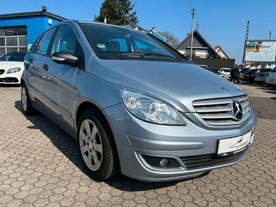 Gebraucht Mercedes B200 136 PS (100 kW) 2005 Silber Van / Kleinbus