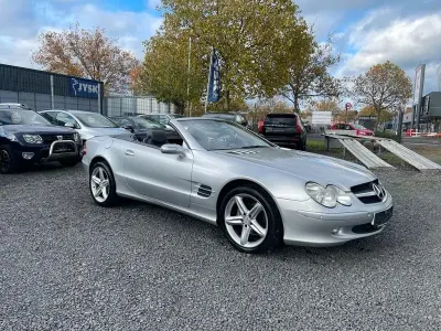 Gebraucht Mercedes SL350 245 PS (180 kW) 2003 Brillantsilber  metalliclack Cabrio