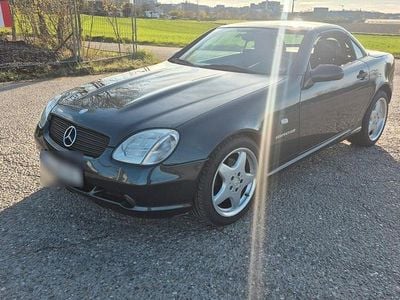 Gebraucht Mercedes SLK230 193 PS (141 kW) 1997 Blau Cabrio