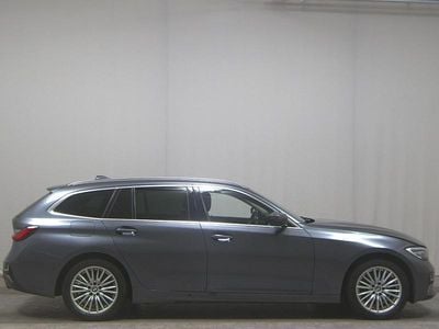 Gebraucht BMW 320 Luxury Line 190 PS (139 kW) 2021 Grau Kombi