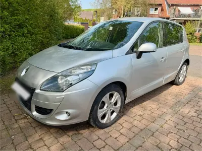 Gebraucht Renault Scenic E-Tech 110 PS (80 kW) 2011 Silber Kombi