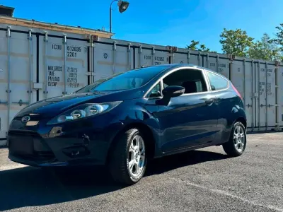 Gebraucht Ford Fiesta 60 PS (44 kW) 2009 Blau Kleinwagen