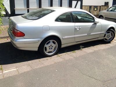 Mercedes CLK320