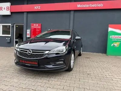 Gebraucht Opel Astra Innovation 150 PS (110 kW) 2018 Blau Kombi