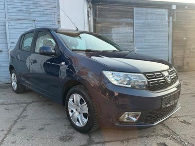 Gebraucht Dacia Sandero 75 PS (55 kW) 2018 Blau Limousine