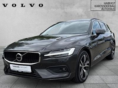 Gebraucht Volvo V60 Core 163 PS (119 kW) 2024 Grau Kombi