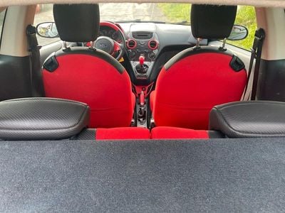 Second-hand Ford Ka 70 CP (51 kW) 2013 Negru Hatchback