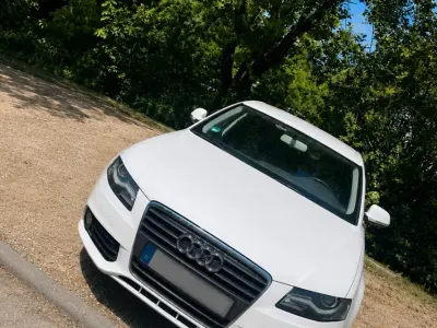 Gebraucht Audi A4 143 PS (105 kW) 2009 Weiß Limousine