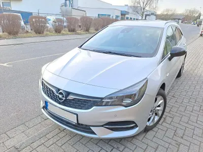 Gebraucht Opel Astra Design & Tech 110 PS (80 kW) 2021 Silber Kombi
