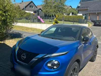 Używany Nissan Juke N-Connecta 114 KM (83 kW) 2025 Niebieski SUV