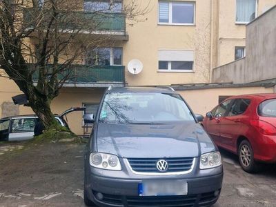 gebraucht VW Touran 2,0 TDI