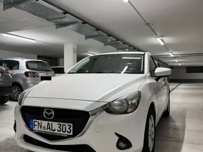 Gebraucht Mazda 2 Nakama 90 PS (66 kW) 2017 Weiß Limousine