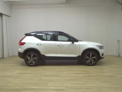 Brugt Volvo XC40 R-Design 197 HK (144 kW) 2021 Sort SUV