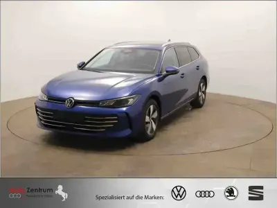 Używany VW Passat Business 150 KM (110 kW) 2024 Niebieski Kombi