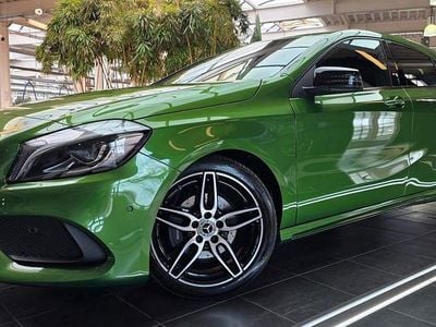 Gebraucht Mercedes A180 AMG line 122 PS (89 kW) 2017 Grün Limousine