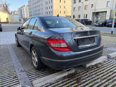 Second-hand Mercedes C220 170 CP (125 kW) 2010 Gri Berlinǎ