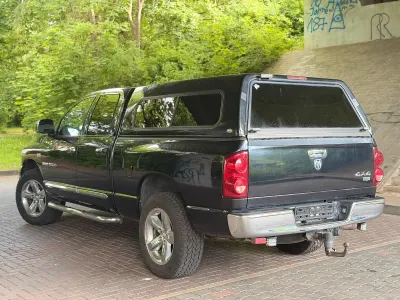 Gebraucht Dodge Ram 349 PS (256 kW) 2008 Schwarz Pickup