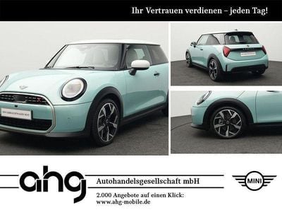 Gebraucht Mini Cooper S Favoured 204 PS (150 kW) 2025 Ocean wave green Kleinwagen