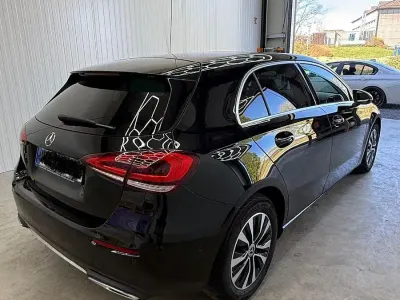 Gebraucht Mercedes A200 150 PS (110 kW) 2020 Schwarz Limousine