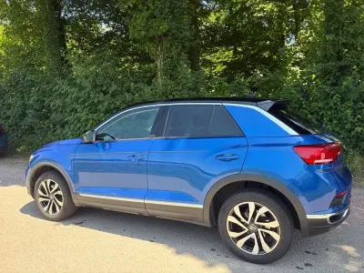 Gebraucht VW T-Roc Active 150 PS (110 kW) 2021 Blau SUV