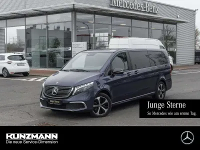 Begagnad Mercedes EQV300 Avantgarde 150 kW (204 HK) 2024 Blå Minibuss
