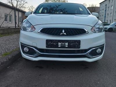 Gebraucht Mitsubishi Space Star 71 PS (52 kW) 2020 Weiß Kleinwagen