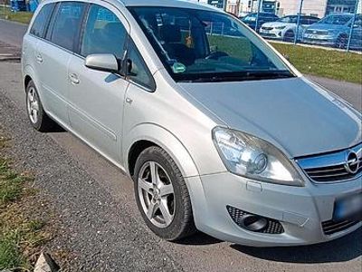 Gebraucht Opel Zafira 105 PS (77 kW) 2009 Silber Van / Kleinbus
