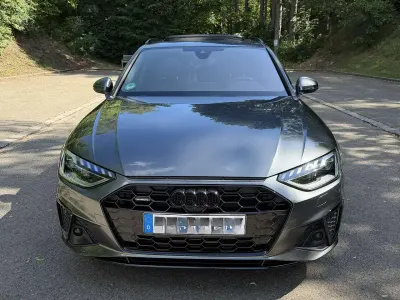 Gebraucht Audi A4 S-Line 204 PS (150 kW) 2024 Grau Kombi