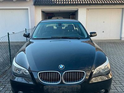 Second-hand BMW 523 177 CP (130 kW) 2006 Negru Berlinǎ