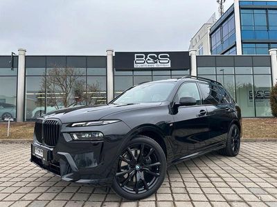 Gebraucht BMW X7 M Sport 352 PS (258 kW) 2025 Black sapphire metallic SUV