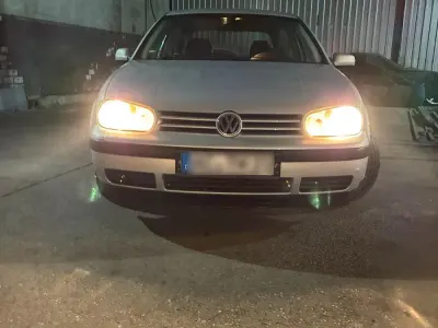 Gebraucht VW Golf IV 101 PS (74 kW) 1999 Silber Kleinwagen