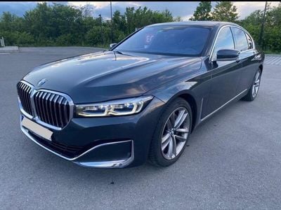 BMW 730