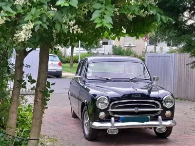 Gebraucht Peugeot 403 57 PS (41 kW) 1957 Schwarz Limousine
