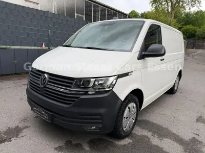 Używany VW Transporter 150 KM (110 kW) 2021 Biały Van