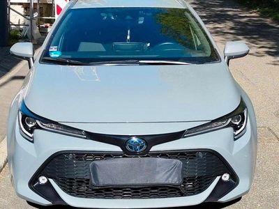 Second-hand Toyota Corolla Team 184 CP (135 kW) 2021 Maro Break