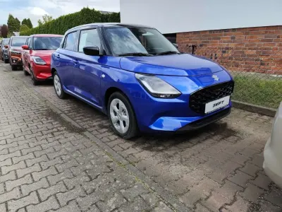 Neu Suzuki Swift Comfort 83 PS (61 kW) 2026 Frontier/super black pearl met Kleinwagen