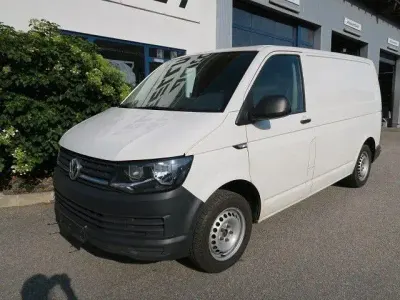 Gebraucht VW Transporter 150 PS (110 kW) 2018 Weiß Van