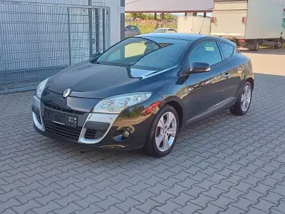 Occasion Renault Mégane 110 ch (80 kW) 2009 Noir Coupé