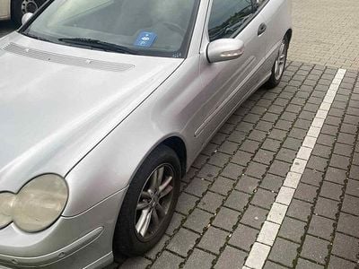 Mercedes C220