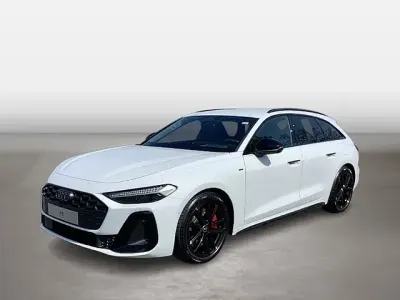 Gebraucht Audi A5 S-Line 367 PS (269 kW) 2026 Gletscherweiß metallic Kombi