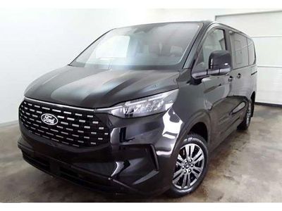 Gebraucht Ford Tourneo Titanium 136 PS (100 kW) 2025 Agate black Van / Kleinbus