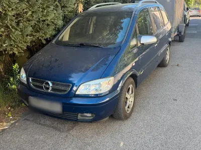 Usata Opel Zafira 147 CV (108 kW) 2004 Blu Monovolume