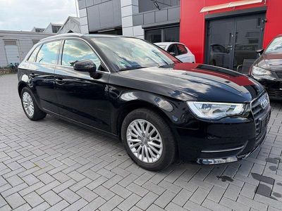 Gebraucht Audi A3 Ambiente 110 PS (80 kW) 2015 Schwarz Limousine