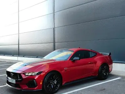 Gebraucht Ford Mustang GT 446 PS (328 kW) 2024 Rot
