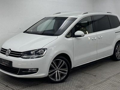 Weiß Gebraucht 2018 VW Sharan Highline Van / Kleinbus | 16.300 € (Fairer Preis)