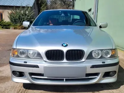 Second-hand BMW 540 305 CP (224 kW) 2000 Argintiu Berlinǎ