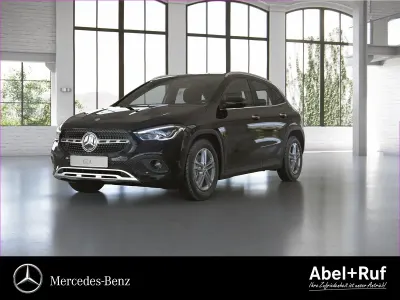 Gebraucht Mercedes GLA200 150 PS (110 kW) 2023 Schwarz SUV