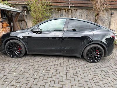 Second-hand Tesla Model Y Performance 392 kW (534 CP) 2022 Negru SUV