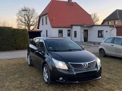 Gebraucht Toyota Avensis 150 PS (110 kW) 2011 Schwarz Kombi