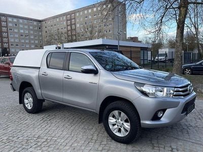 Gebraucht Toyota HiLux Comfort 150 PS (110 kW) 2019 Grau (metallic) Pickup